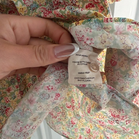 Doen Dôen Farley Floral Smocked Women's Top size M liberty fabric - Picture 5 of 6